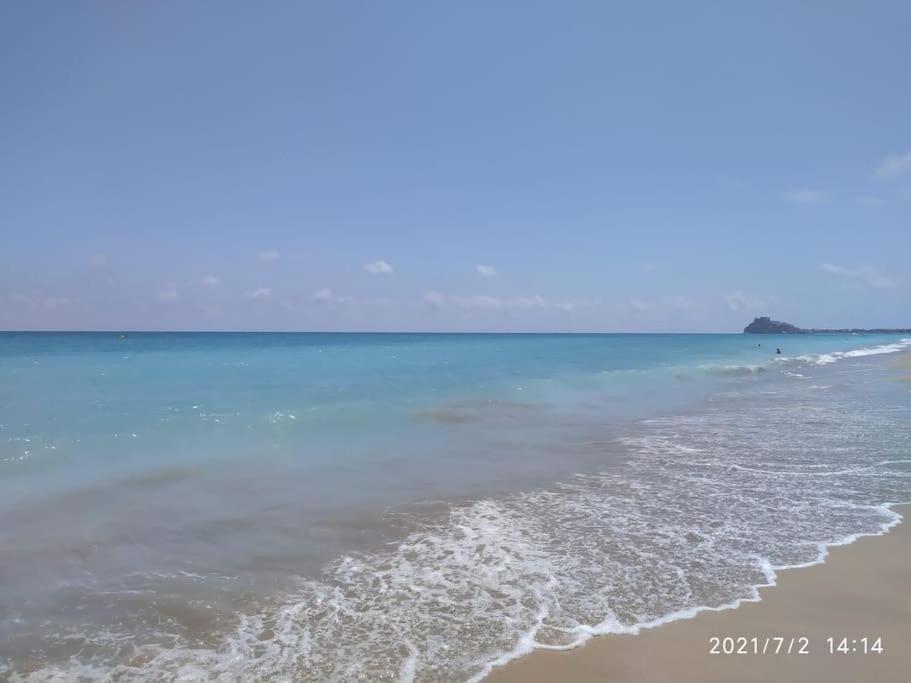 Apartamento Duplex En Primera Linea De Playa Peñíscola 外观 照片